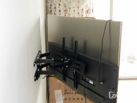 lg电视机挂在墙上怎么拆卸（lg电视挂架如何拆装图解）