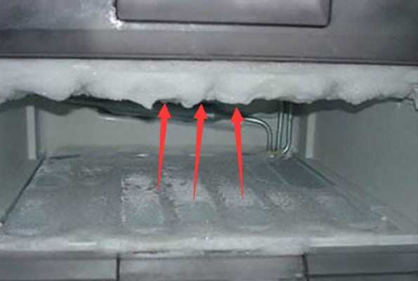 冰柜底压漏怎么处理（冰柜出现底部漏水是什么原因）